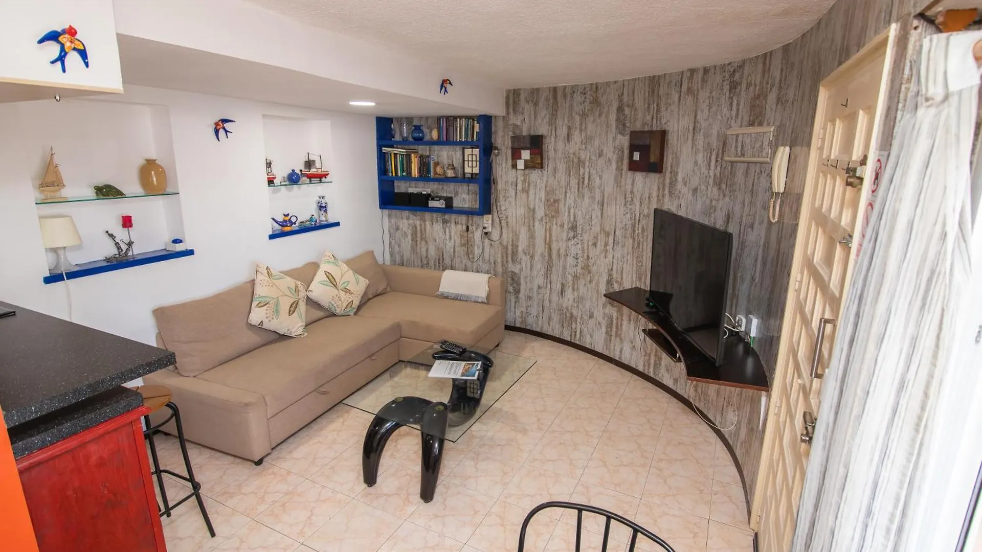 Sea Front Carvajal Apartment Fuengirola