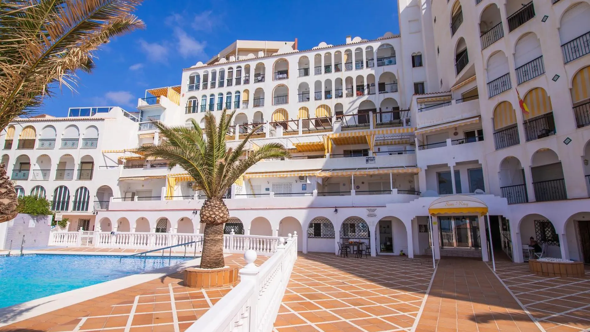 Sea Front Carvajal Apartment Fuengirola 0*,  Spain